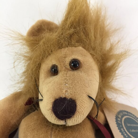 NWT Boyds Bears Lance Plush Lion Stuffed Animal Retired Squishy Full Of  Beads - Picture 2 of 9